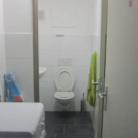 Loonse Huis 펜션 *